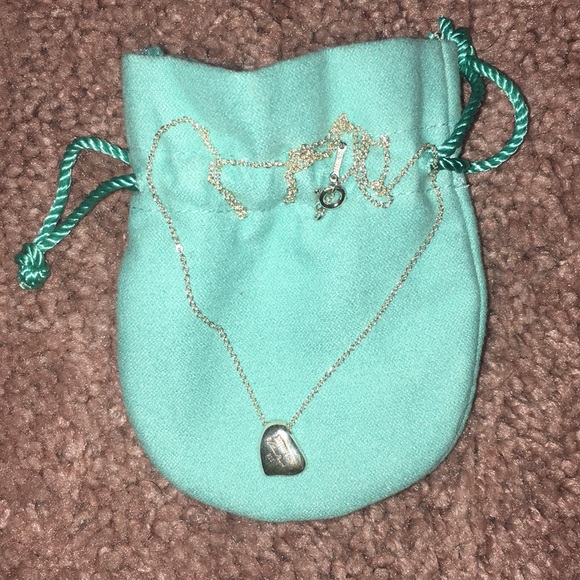 Tiffany & Co. Jewelry - Tiffany & Co small pendant necklace